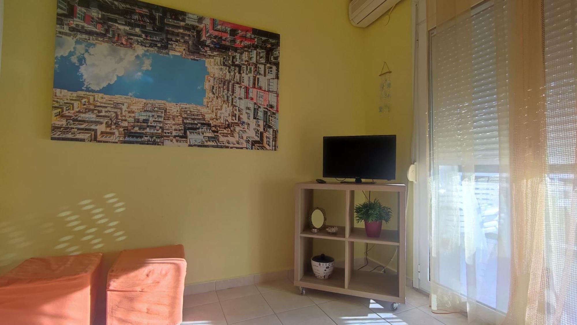 Cosy Apartment By The Sea Метаморфоси Екстериор снимка