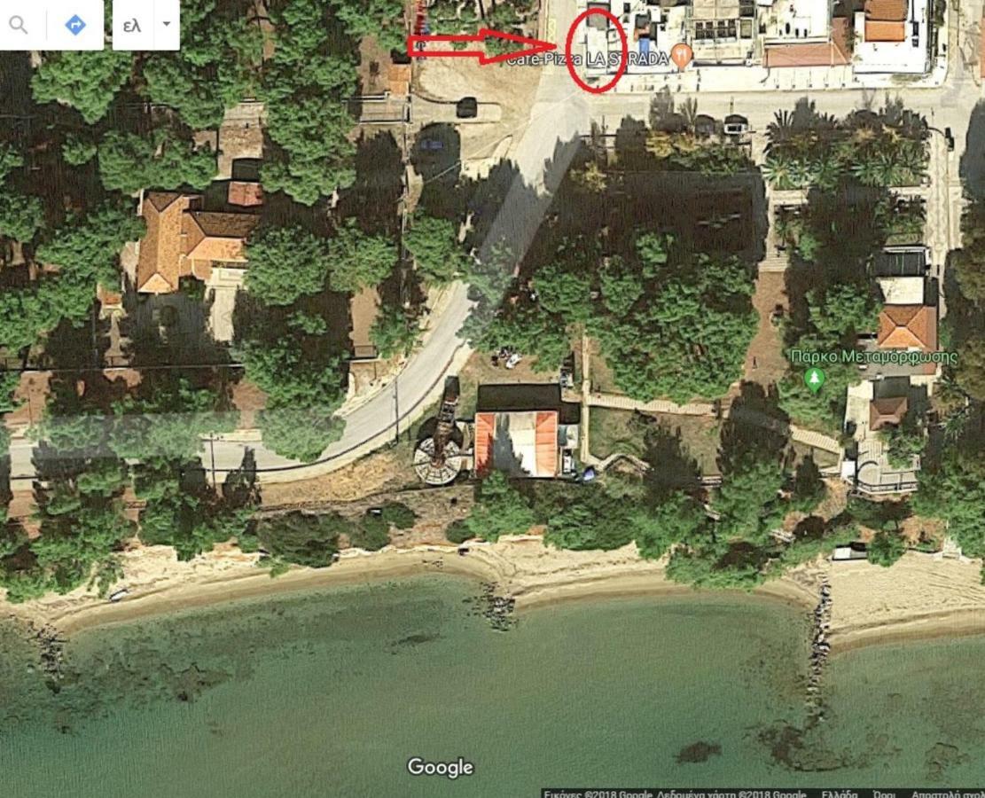 Cosy Apartment By The Sea Метаморфоси Екстериор снимка